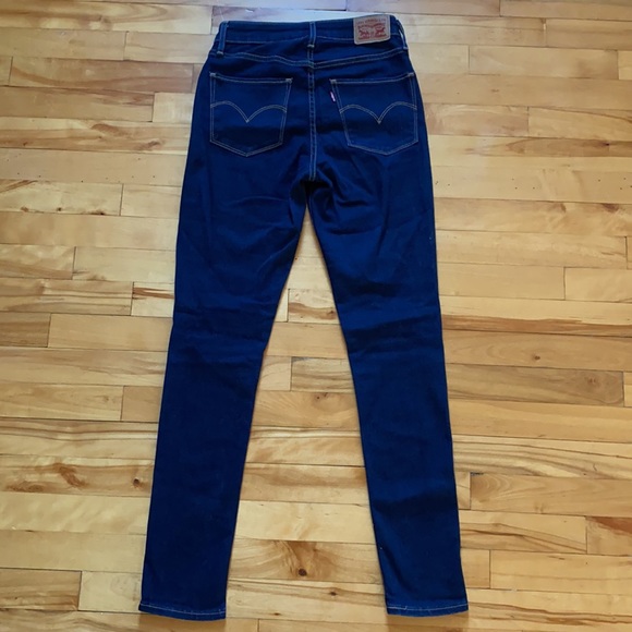 Jeans Levis - Picture 2 of 4